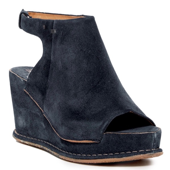 Alberto Fermani Aleria Allover Suede Wedge - Picture 8 of 8